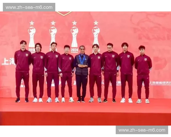 巅峰对垒,星耀中超:当“华夏”梦想撞上“上港”雄心 巅峰对垒,星耀中超:当“华夏”梦想撞上“上港”雄心